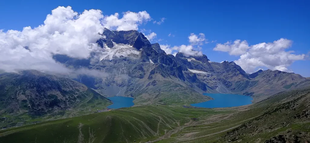 picture-of-kashmir-apline-lakes